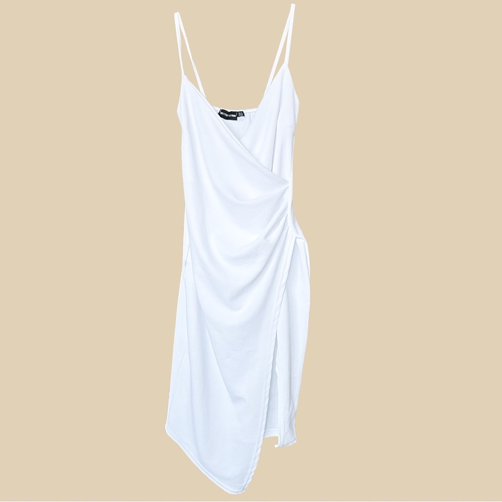 PrettyLittleThing White Draped Asymmetrical Dress – S